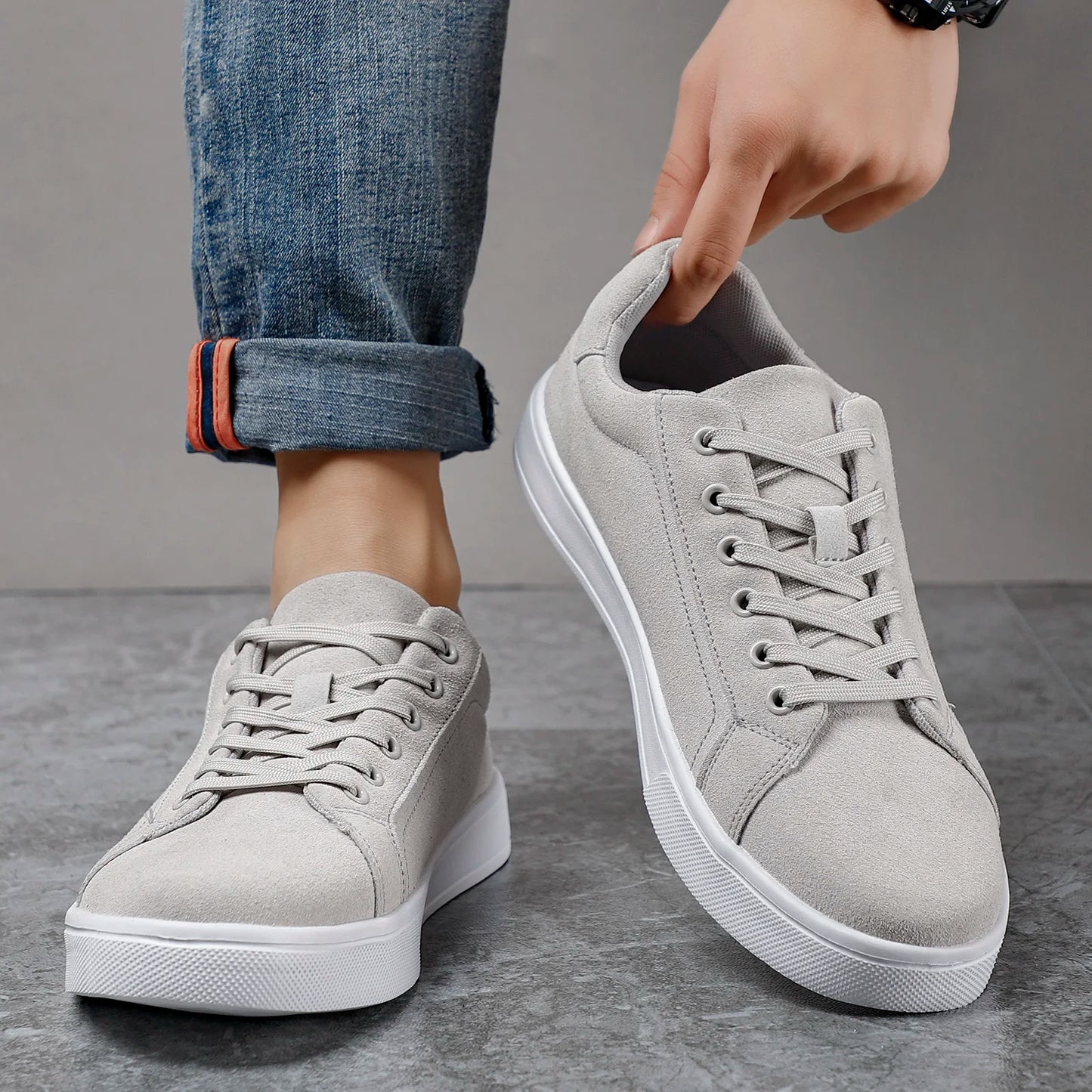 Jaxon Reid Sneakers