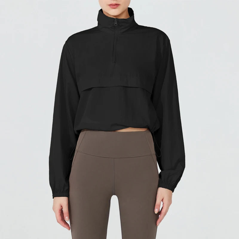 Aura Windbreaker Pullover
