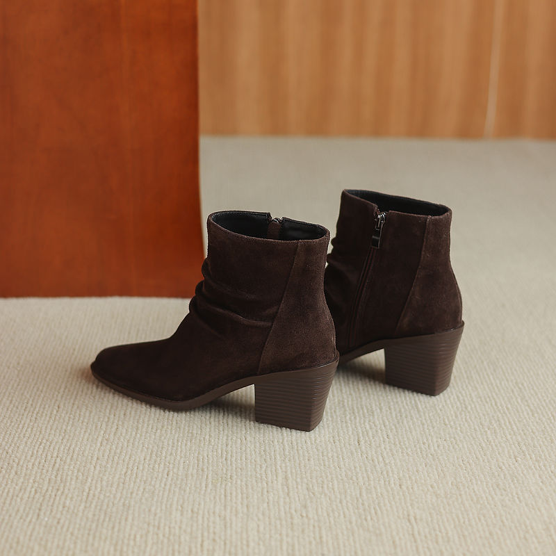 Lily | Women&