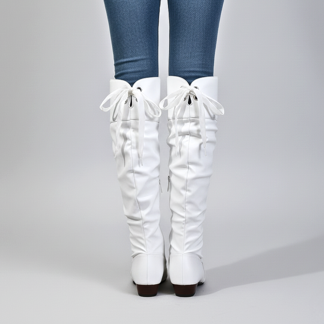 Emily | Women&