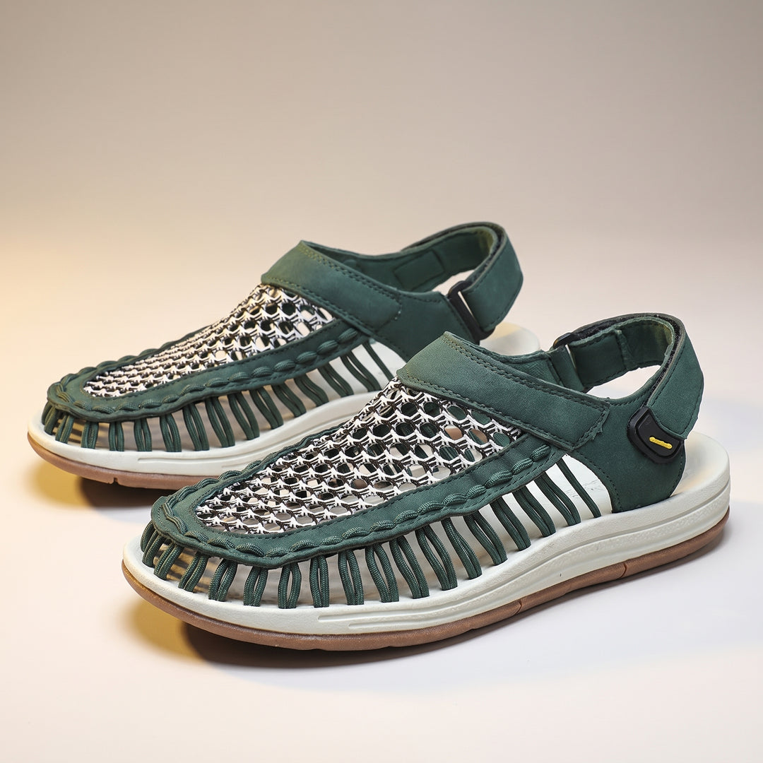 Dario Woven Closed Toe Sandal
