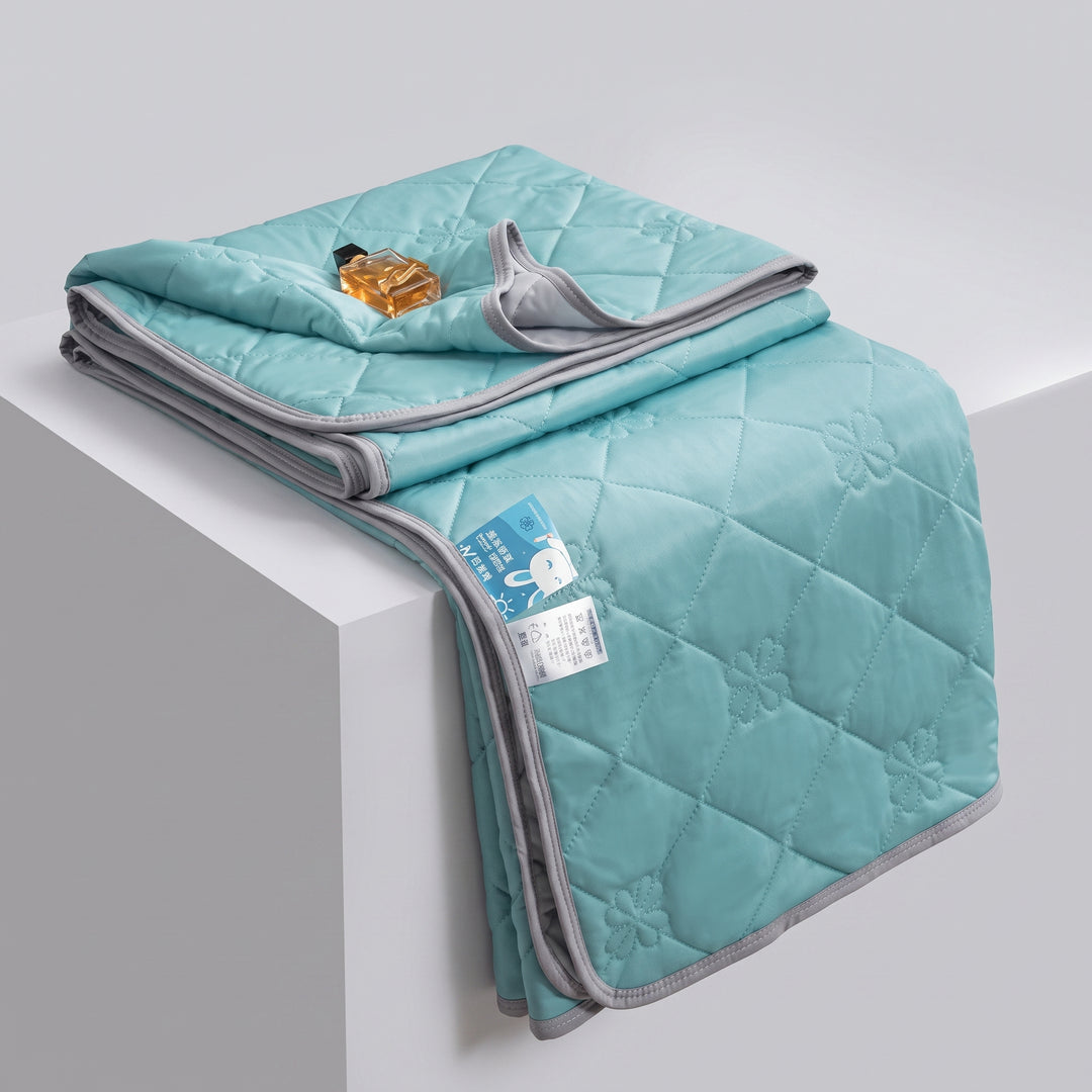 Mira Calloway Cooling Blanket