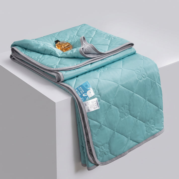 Mira Calloway Cooling Blanket