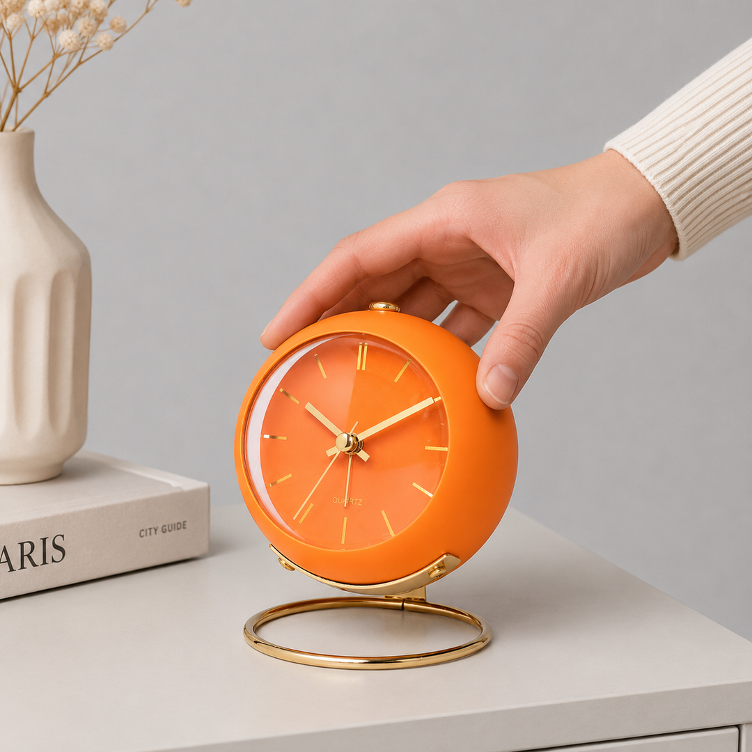 Colette Vintage Quartz Desk Clock
