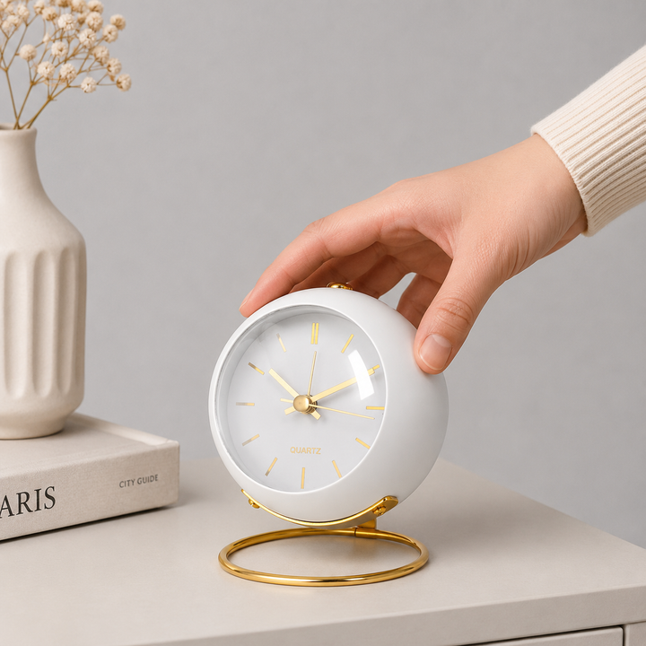 Colette Vintage Quartz Desk Clock