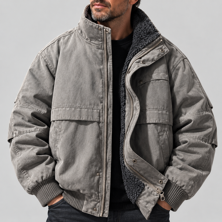 William | Men&