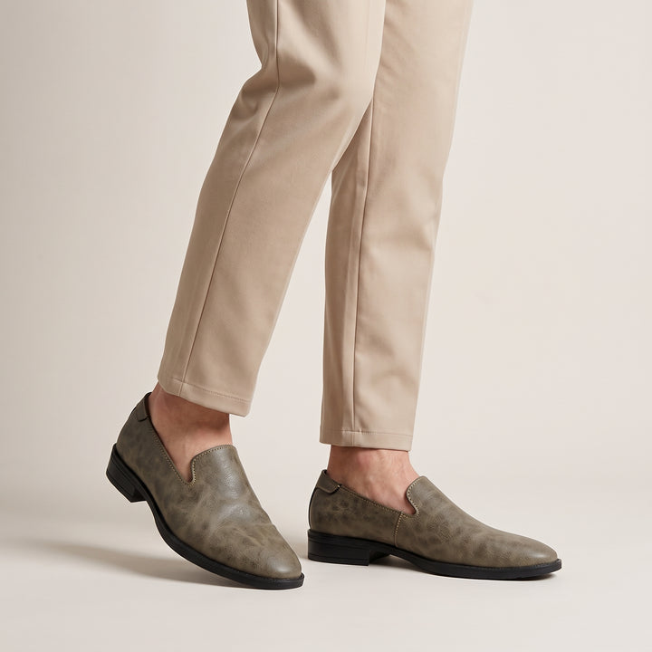 Matteo Distressed Leather Loafer