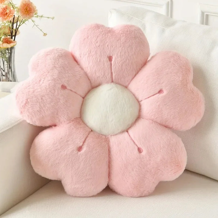 Daisy Plush Throw Pillow