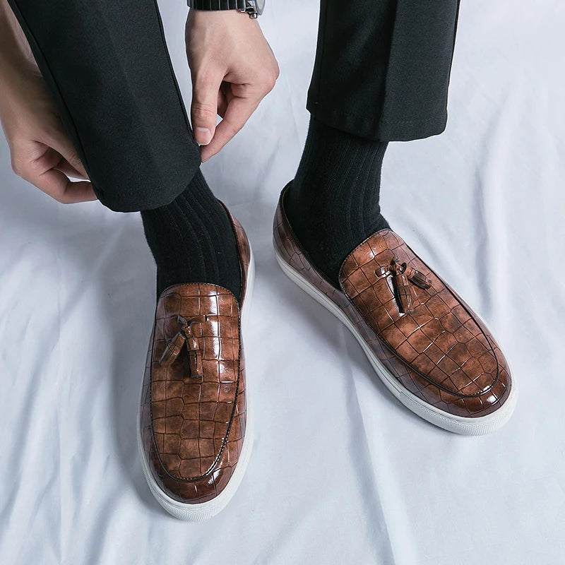 Grayson Blanc Tassel Loafers