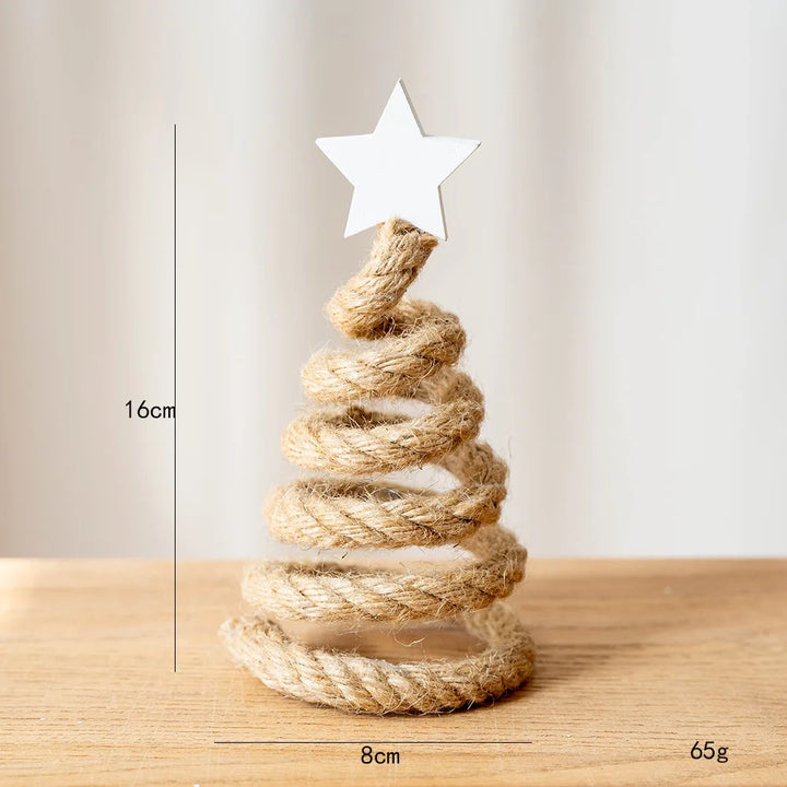 Daro | Beaded Christmas Tree Decor with Star Topper and Layered Spiral Design