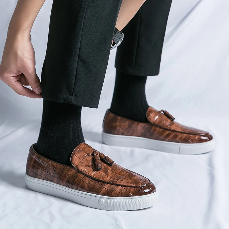 Grayson Blanc Tassel Loafers