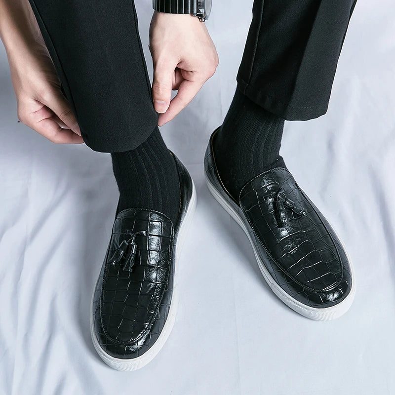 Grayson Blanc Tassel Loafers