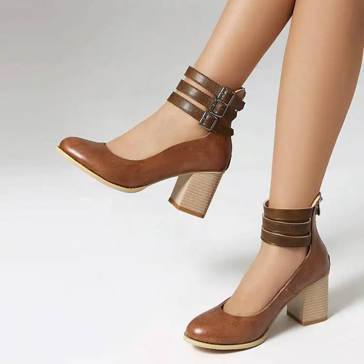 Clara Vale Pumps
