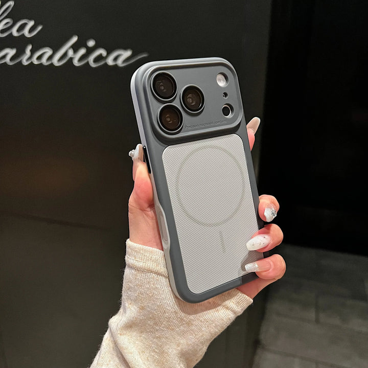 Kova | Magnetic Phone Case with Raised Camera Protection and Charging Ring