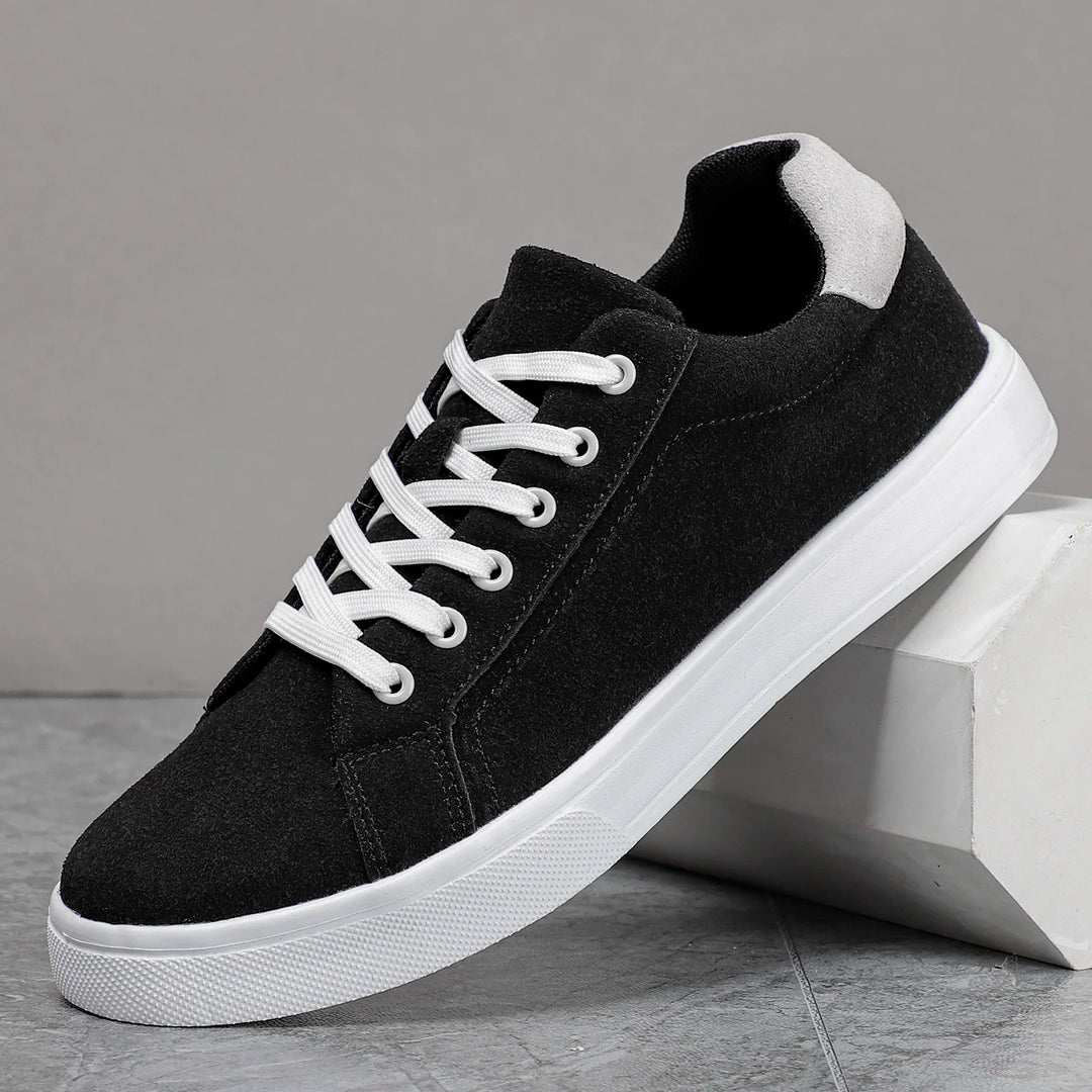 Jaxon Reid Sneakers