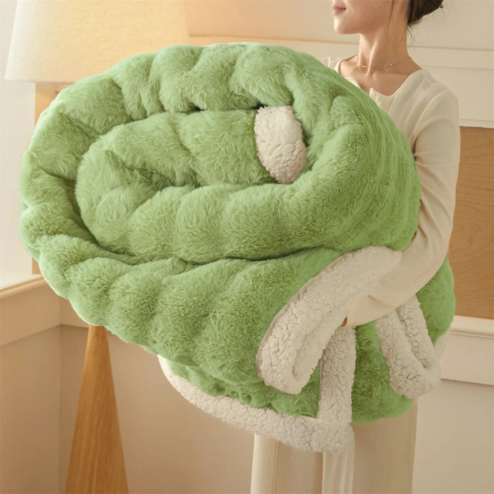 Brena | Plush Oversized Blanket with Raised Texture and Cozy Trim