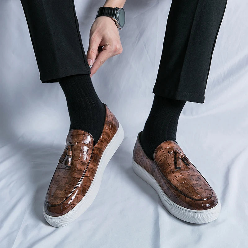 Grayson Blanc Tassel Loafers