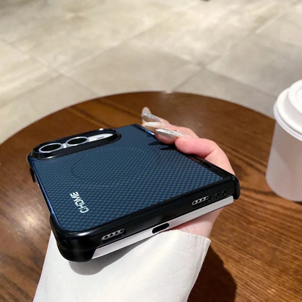 Orin | Magnetic Phone Case with Raised Camera Protection and Ring Design