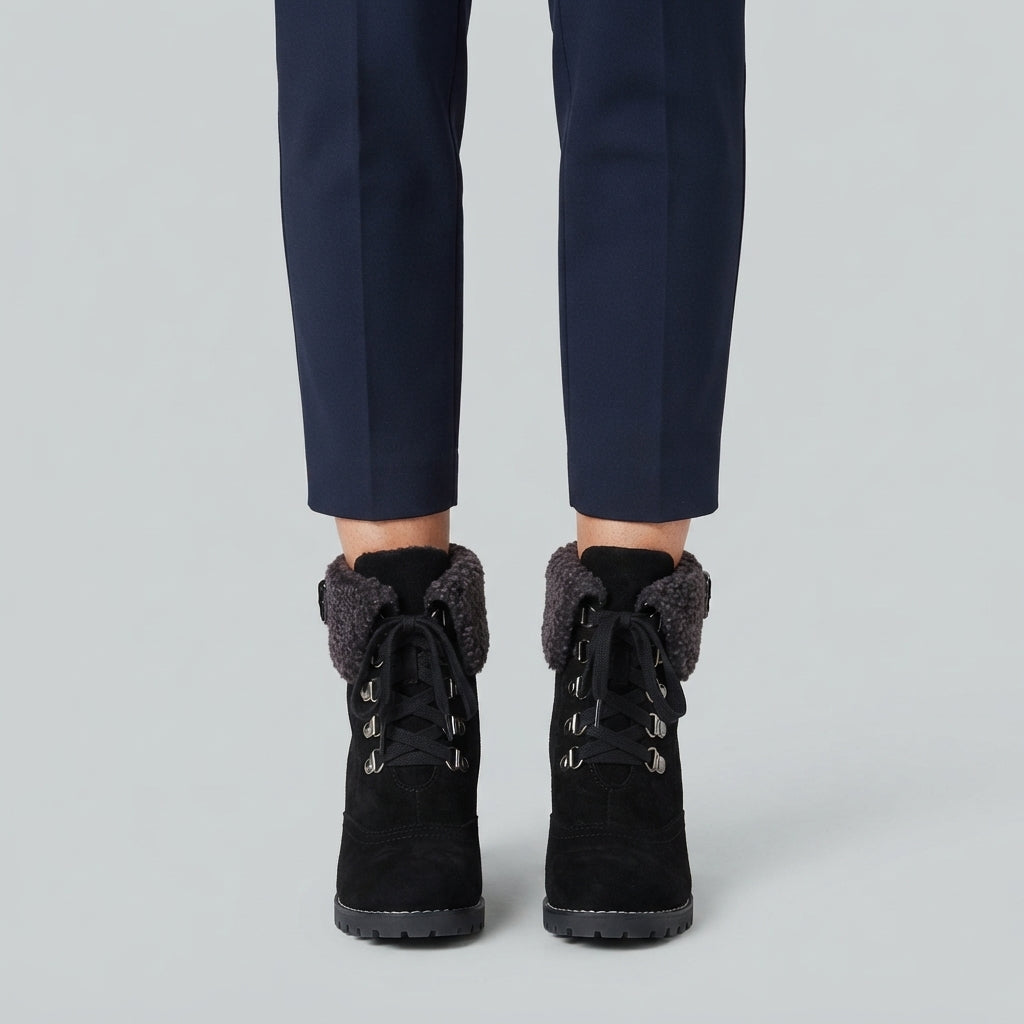 Amelia | Women&