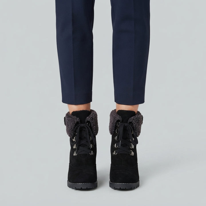 Amelia | Women&