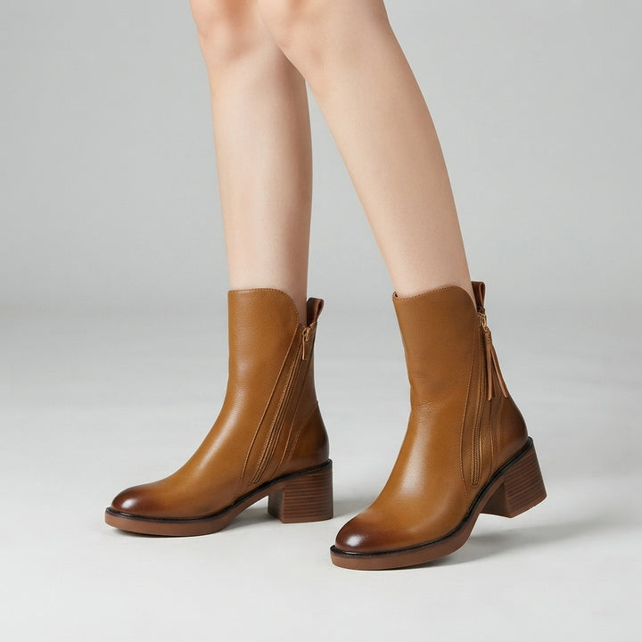 Isla Classic Leather Booties