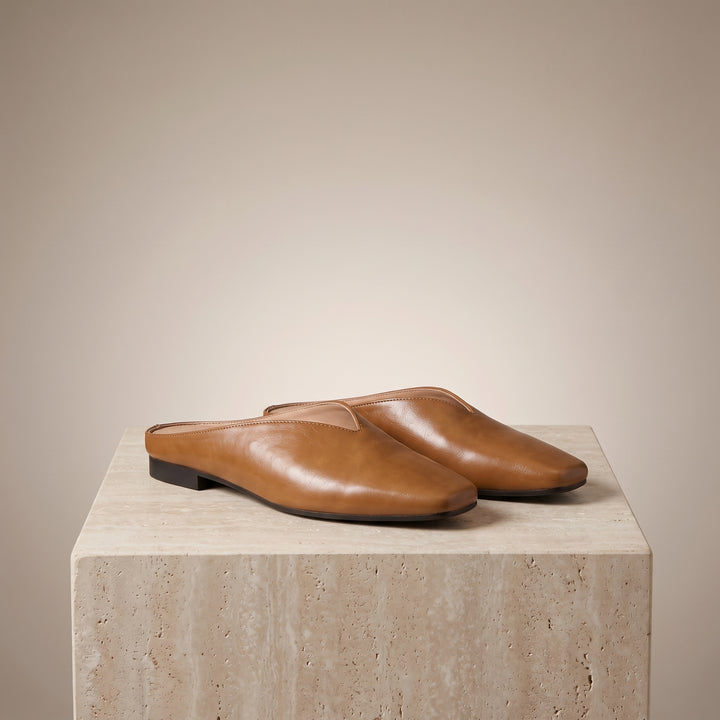 Aria Square-Toe Leather Flats