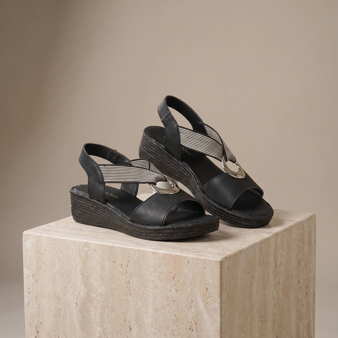 Serena Ring Buckle Sandal