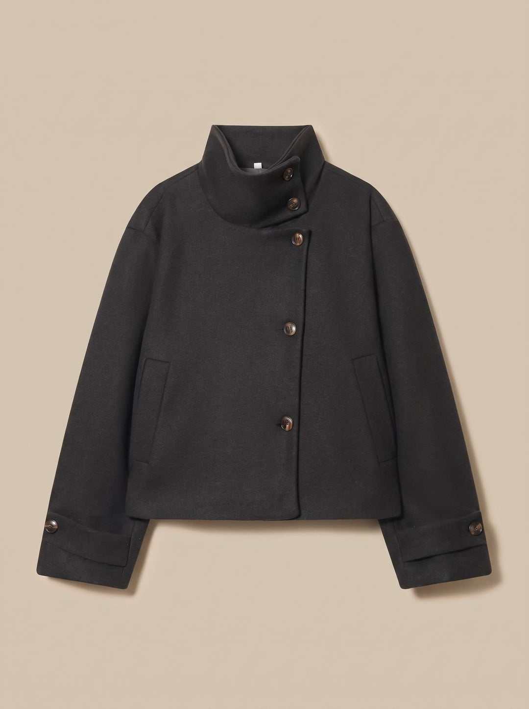 Victoria | Women&