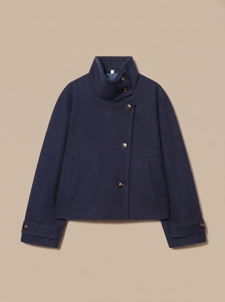 Victoria | Women&