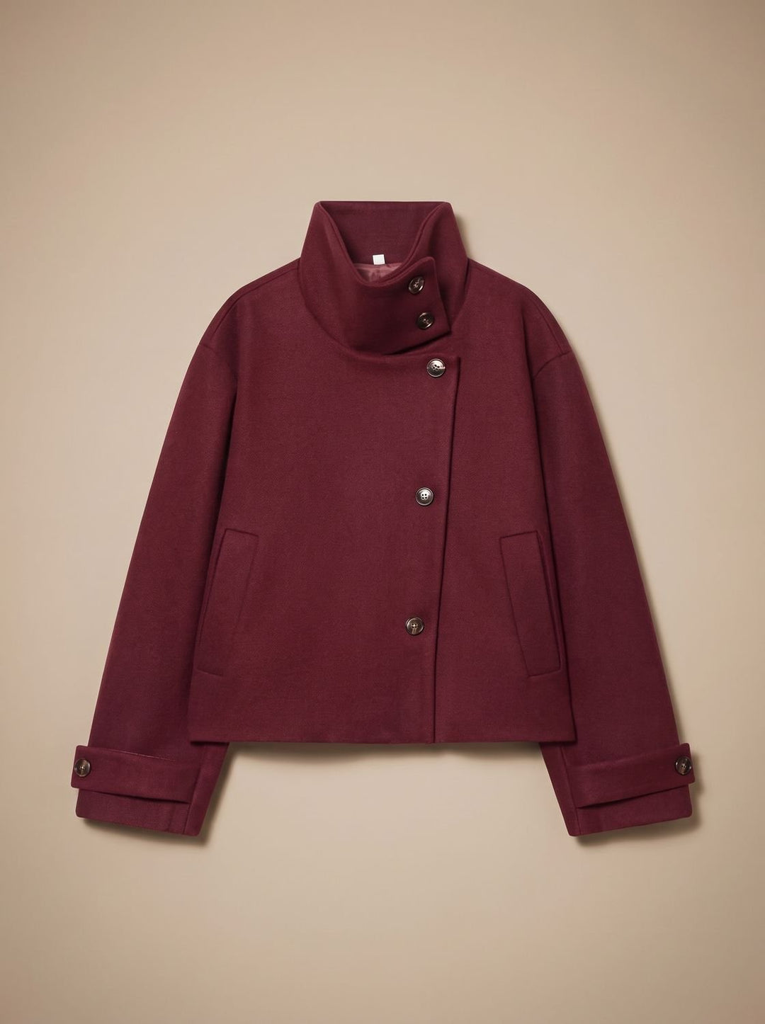 Victoria | Women&