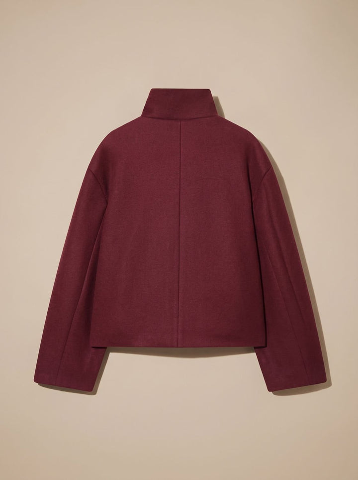 Victoria | Women&